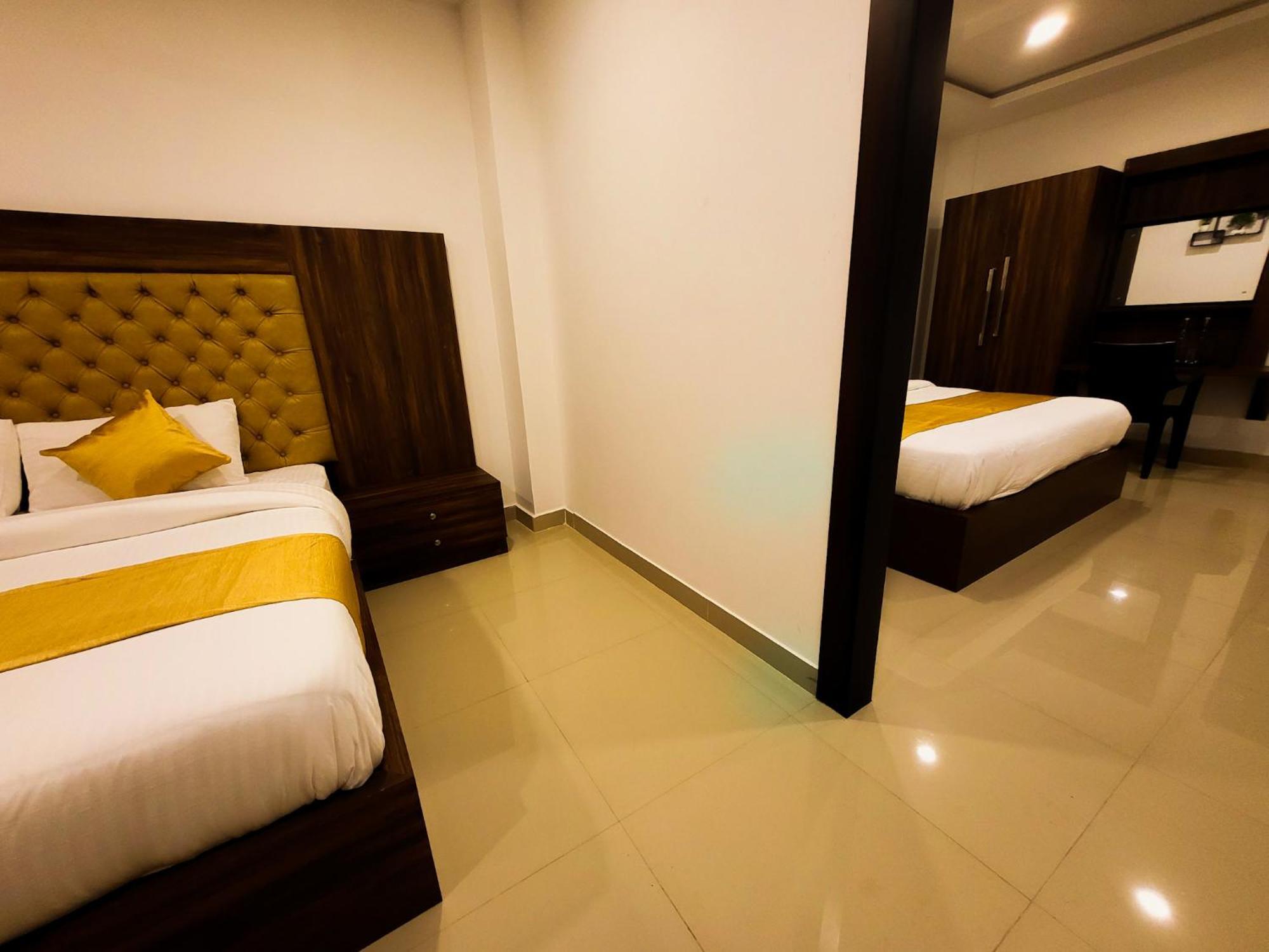 Thejaswini Residency Cheruvathur Nīleshwar المظهر الخارجي الصورة
