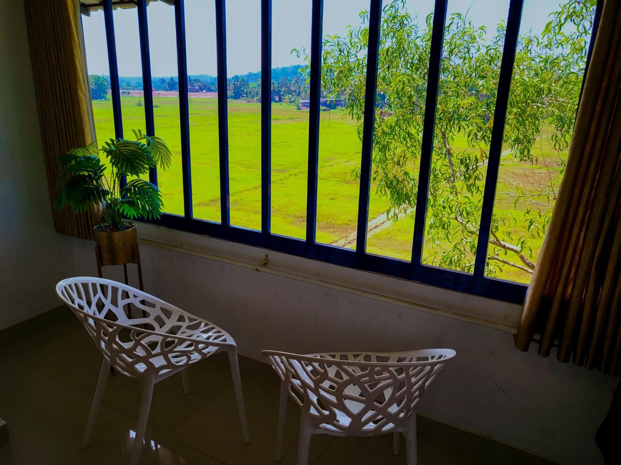 Thejaswini Residency Cheruvathur Nīleshwar المظهر الخارجي الصورة